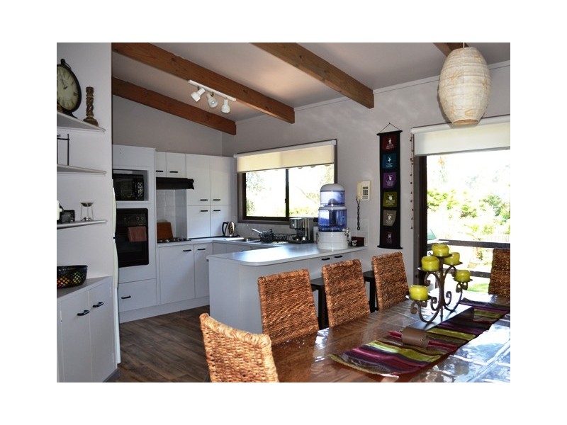 75  Lockhart Ave, Mollymook NSW 2539