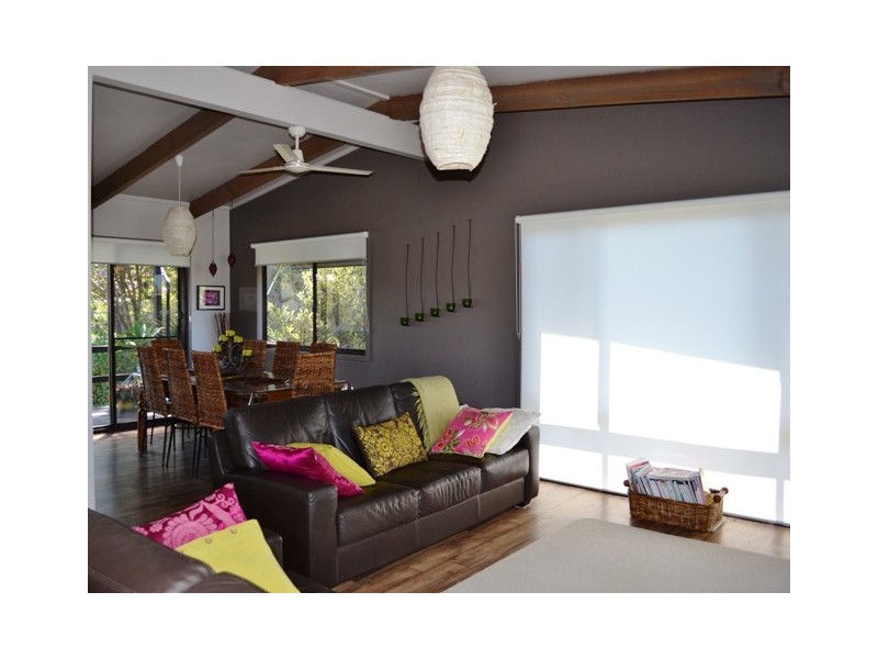 75  Lockhart Ave, Mollymook NSW 2539