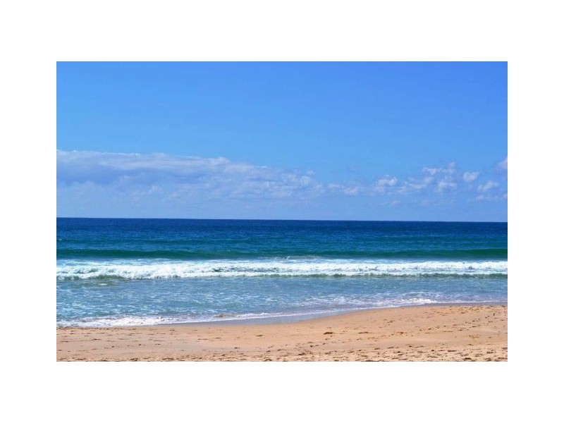 75  Lockhart Ave, Mollymook NSW 2539