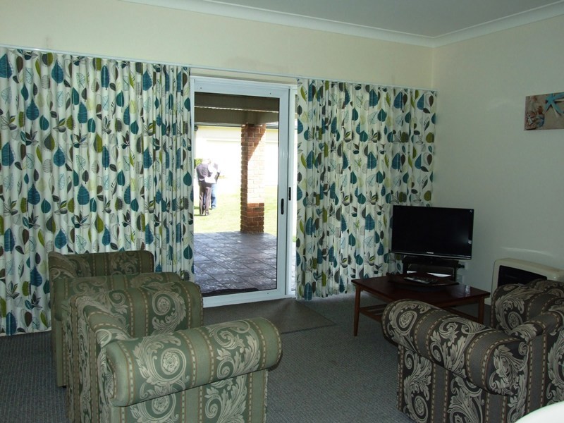 78 Mitchell Parade, Mollymook Beach NSW 2539