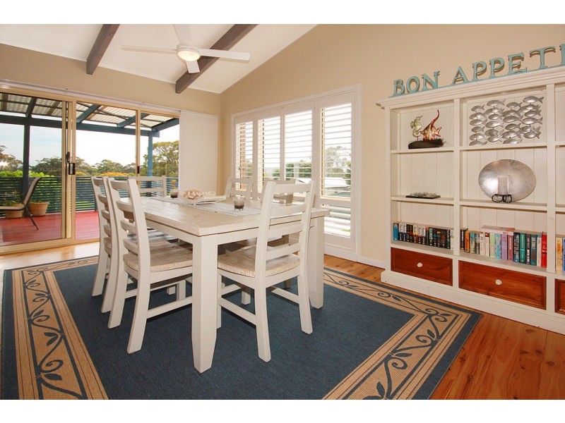 20 Garside Road, Mollymook NSW 2539