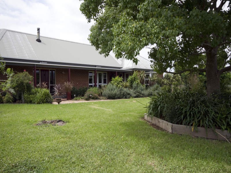 335b Croobyar Rd, Milton NSW 2538