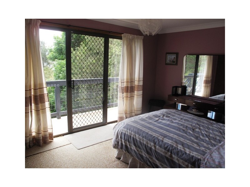 26 Macleay St, Narrawallee NSW 2539