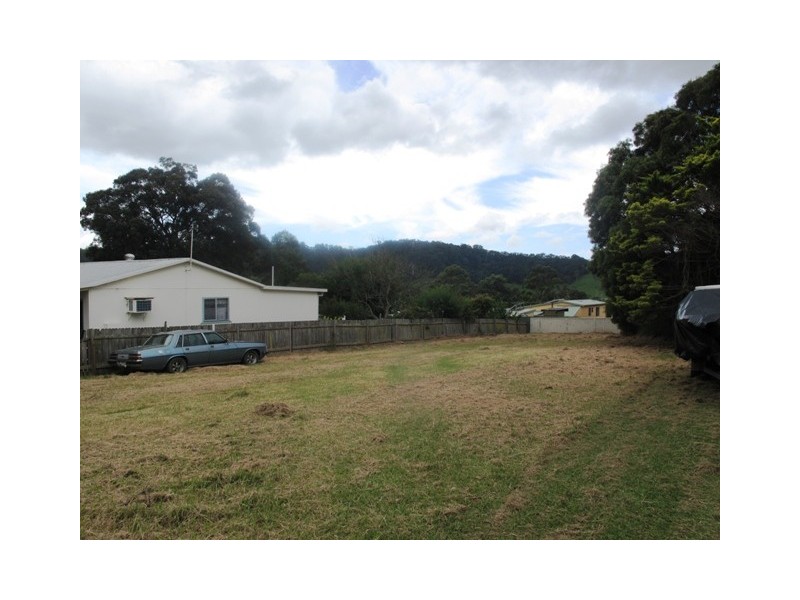 52 Cornfield Parade, Fishermans Paradise NSW 2539
