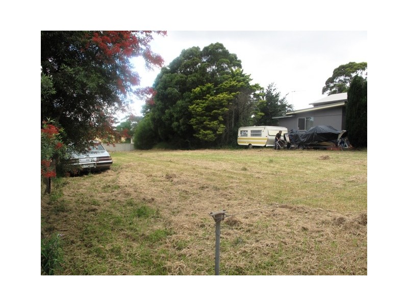 52 Cornfield Parade, Fishermans Paradise NSW 2539