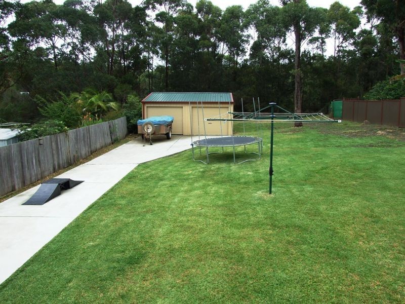 17 Lyra Drv, Lake Tabourie NSW 2539
