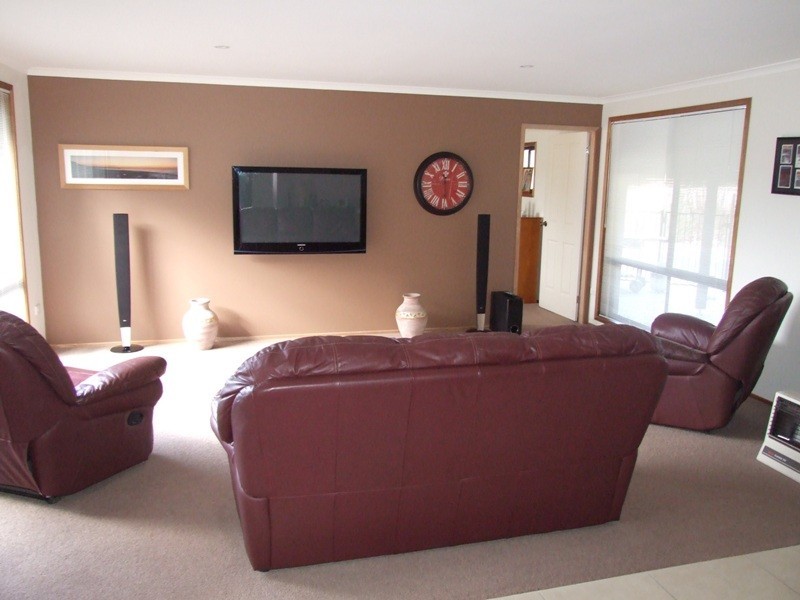 5 Taurus Spur, Narrawallee NSW 2539