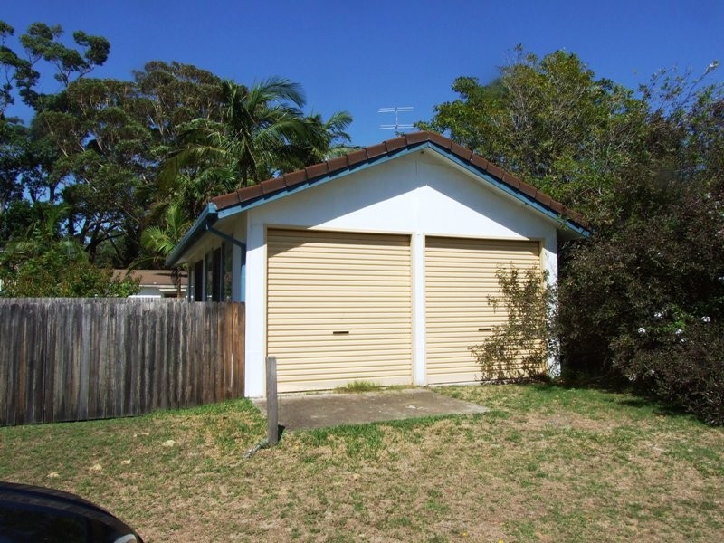 71 Matron Porter Drive, Narrawallee NSW 2539