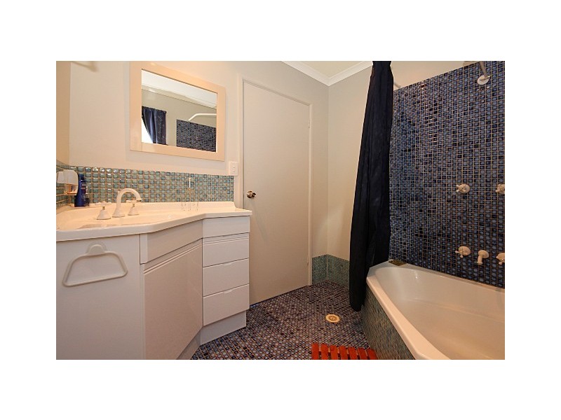 33 Donlan Road, Mollymook NSW 2539