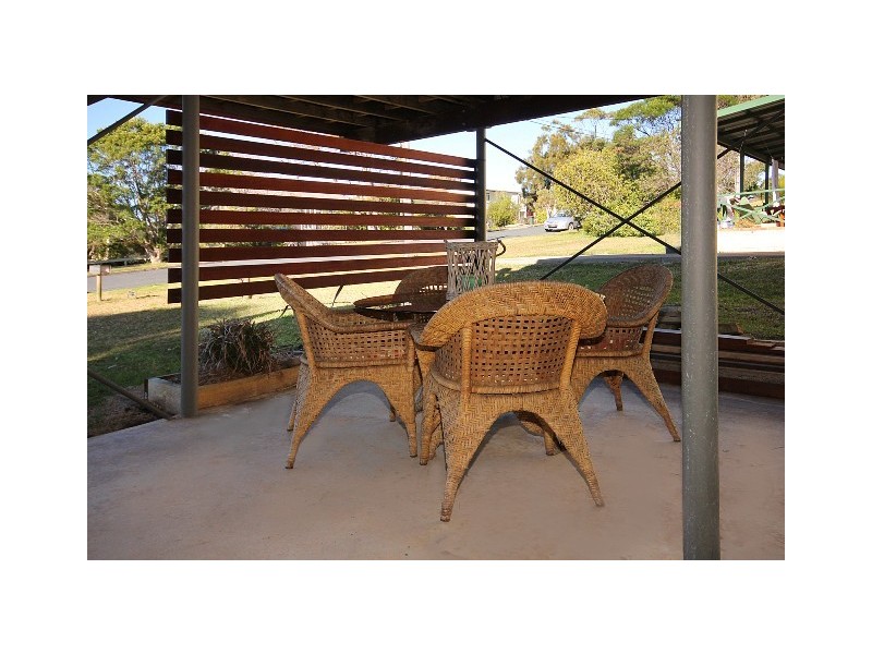 33 Donlan Road, Mollymook NSW 2539