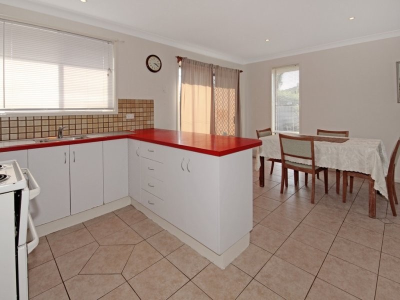 24 Thomas St, Milton NSW 2538