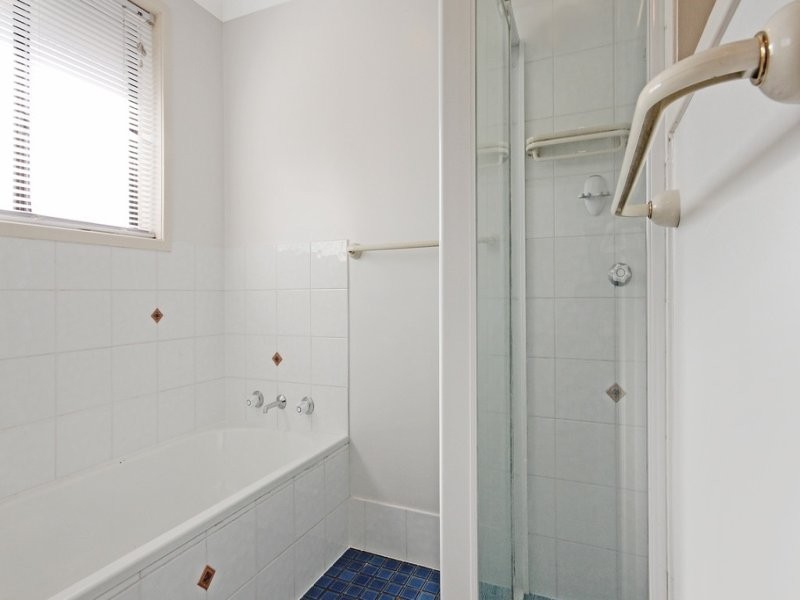 24 Thomas St, Milton NSW 2538