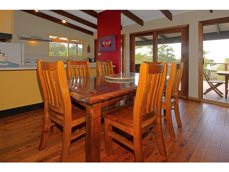 56 Clissold St, Mollymook NSW 2539