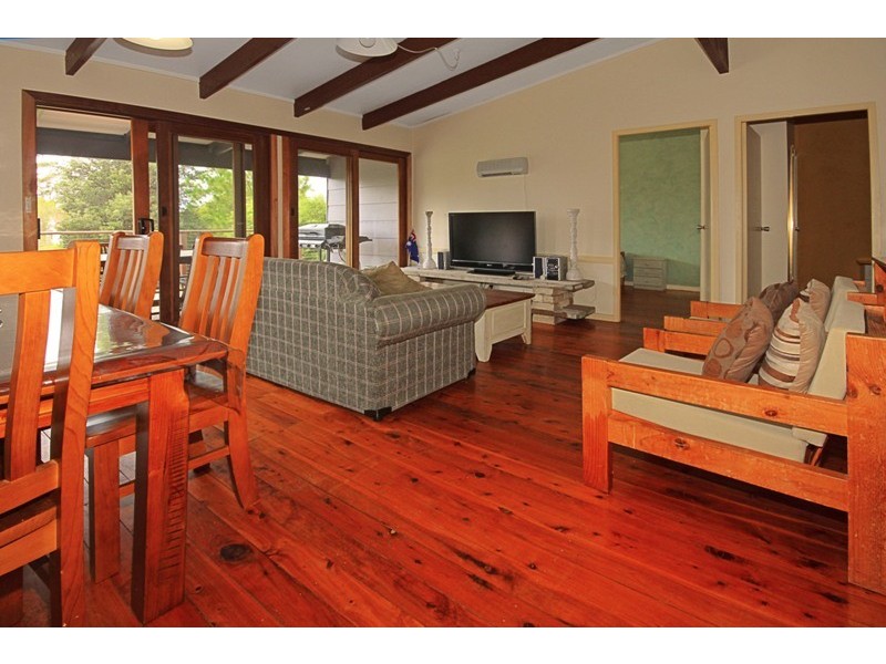 56 Clissold St, Mollymook NSW 2539