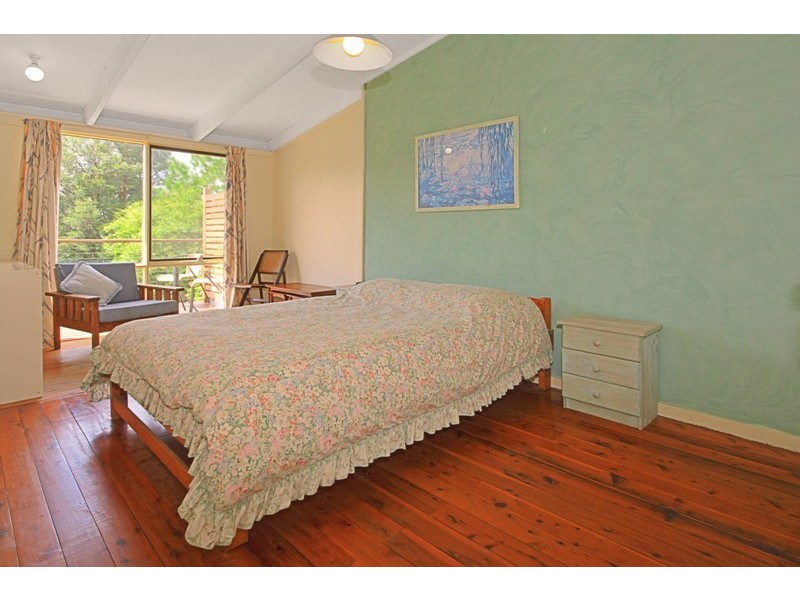 56 Clissold St, Mollymook NSW 2539