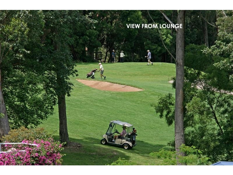 8 Yarrawonga Dr, Mollymook NSW 2539