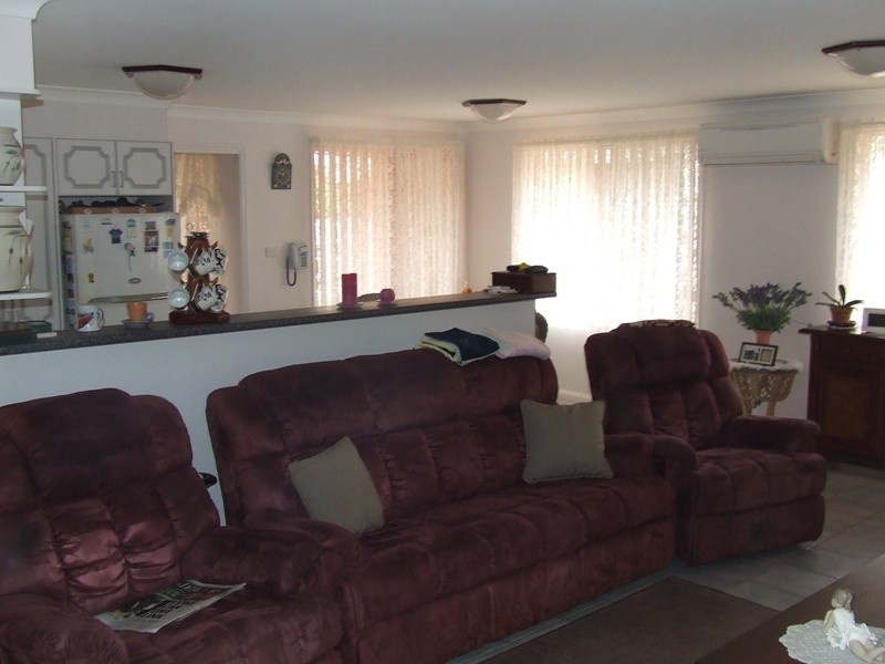 19 Lakewood Grove, Burrill Lake NSW 2539