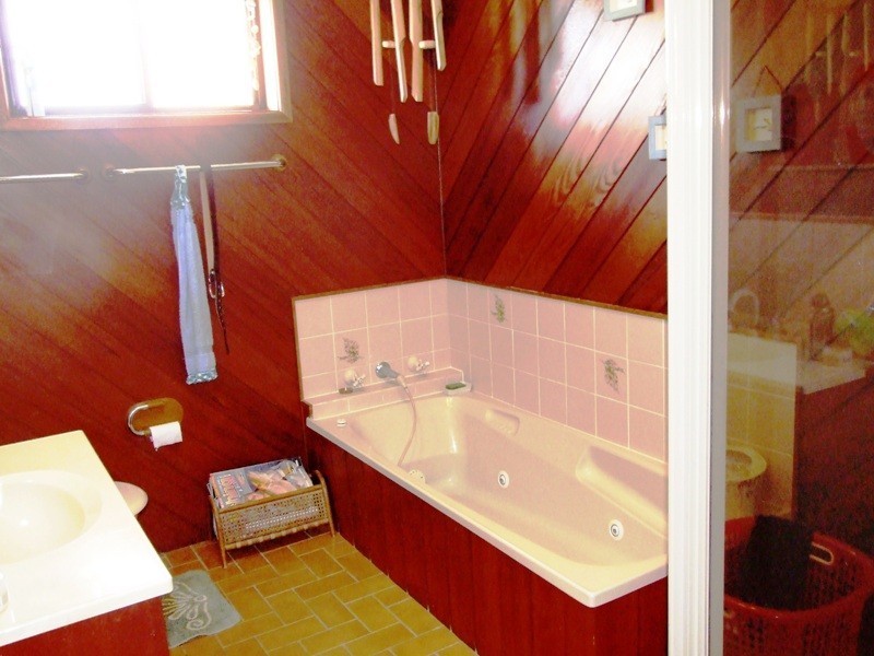 17 Casuarina Close, Burrill Lake NSW 2539