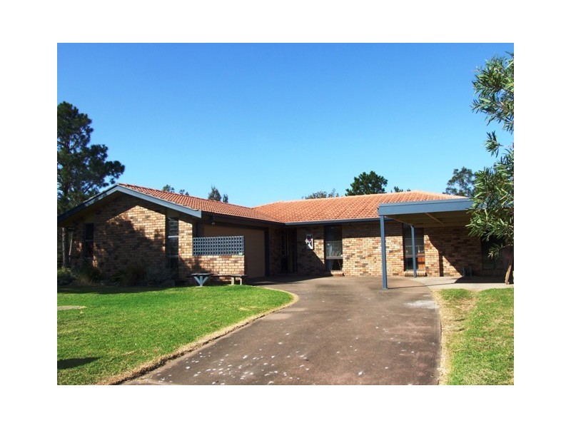 17 Casuarina Close, Burrill Lake NSW 2539