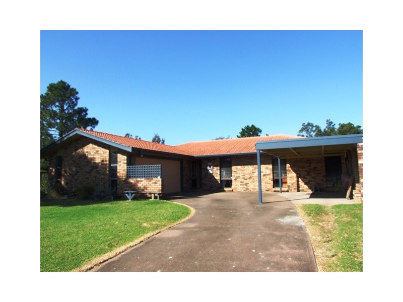 17 Casuarina Close, Burrill Lake NSW 2539