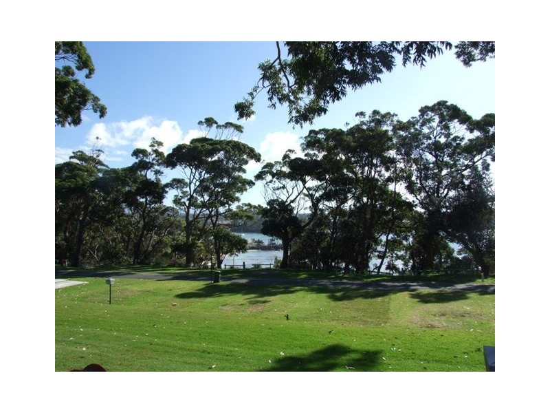 Van 42 Headland Caravan Park, Ulladulla NSW 2539