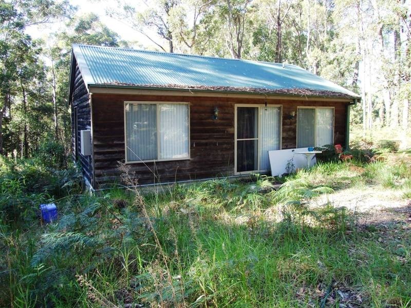 4 Robertson Place, Ulladulla NSW 2539