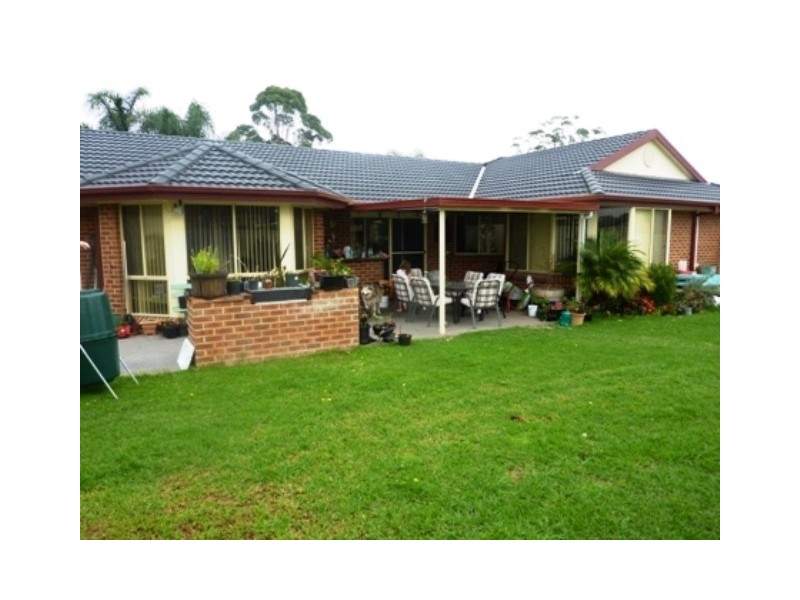 74 Princes Hwy, Lake Tabourie NSW 2539