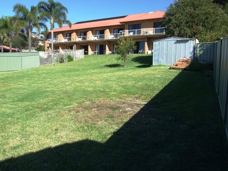 64 Seaview Street, Mollymook NSW 2539