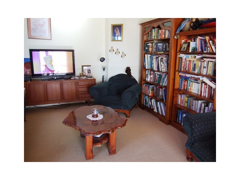 19 Kurrajong Cres, Conjola Park NSW 2539