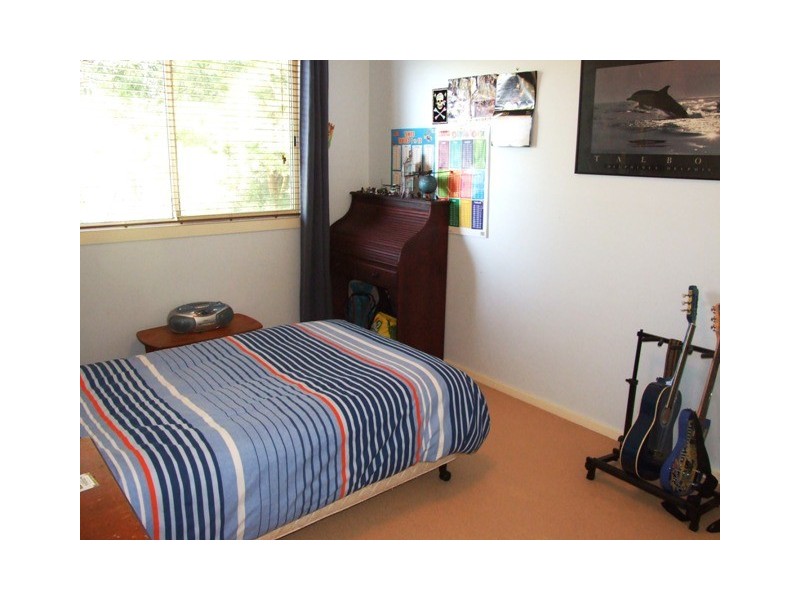 19 Kurrajong Cres, Conjola Park NSW 2539
