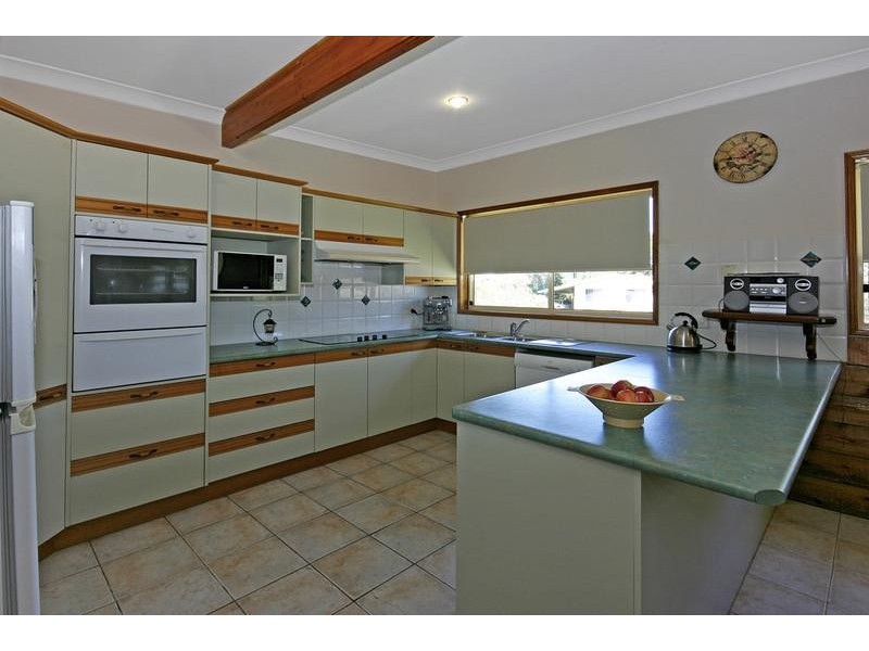 41 Bangalow Street, Narrawallee NSW 2539