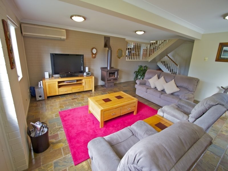 4 Payten Ave, Milton NSW 2538