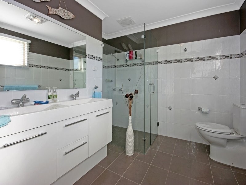 4 Payten Ave, Milton NSW 2538