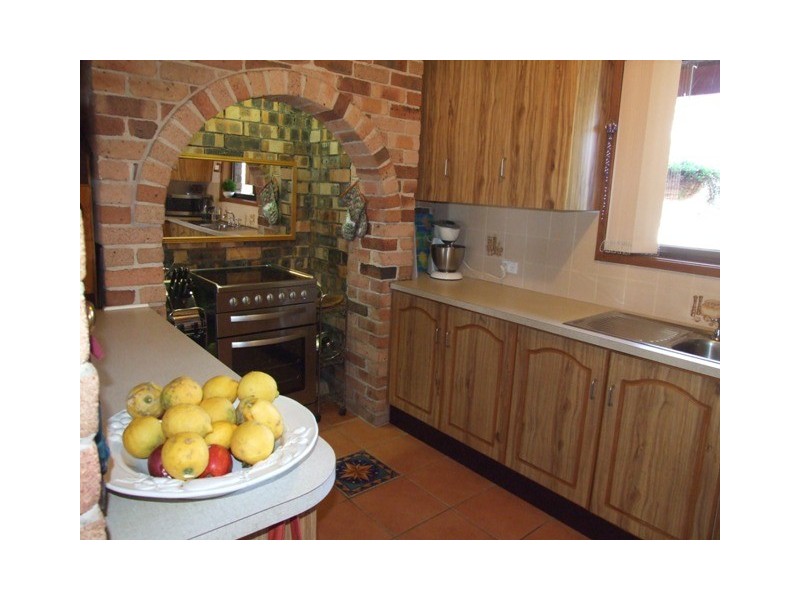 42 George Ave, Kings Point NSW 2539