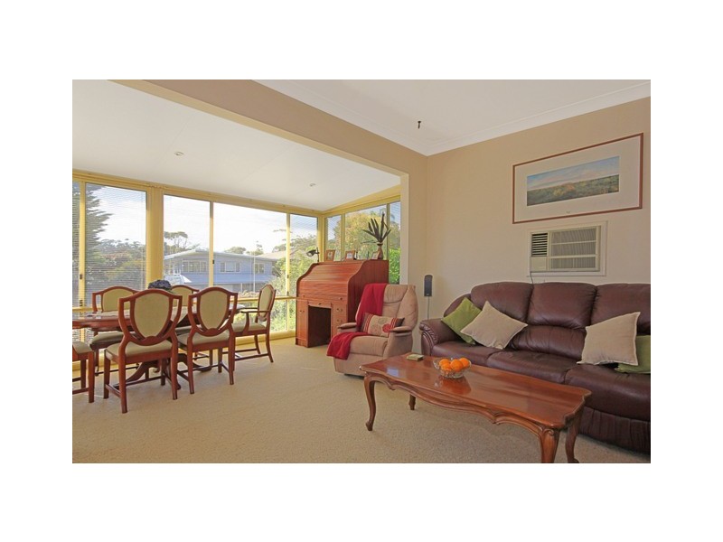 7 Ingold Street, Mollymook NSW 2539