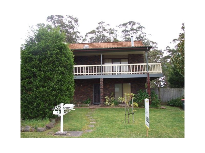 1 Torquay Drive, Lake Tabourie NSW 2539