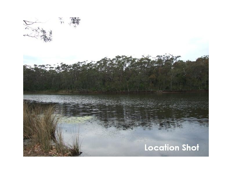 1 Torquay Drive, Lake Tabourie NSW 2539