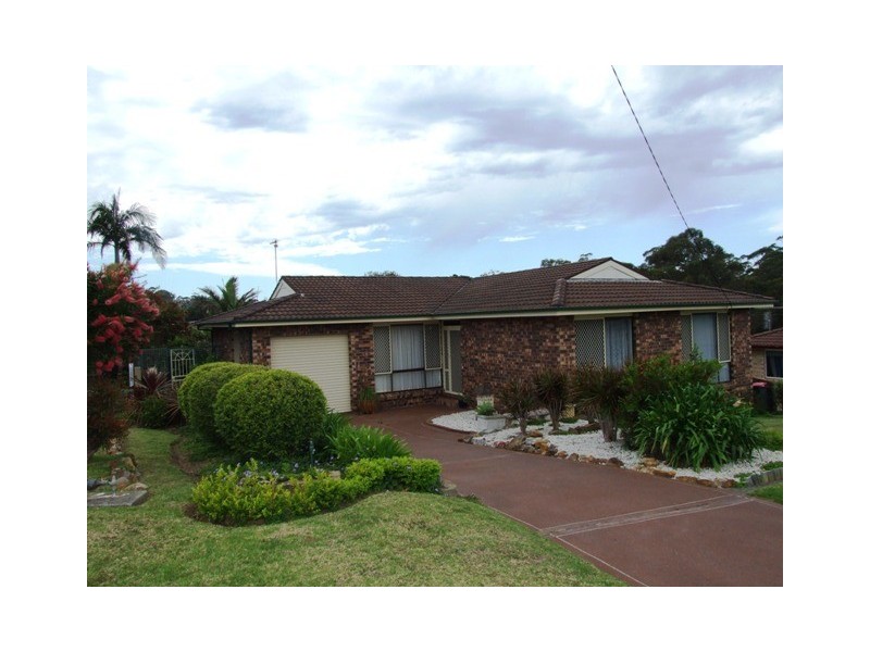 4 Stanton Drive, Ulladulla NSW 2539