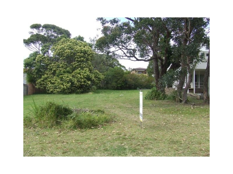 2 Donlan Road, Mollymook NSW 2539