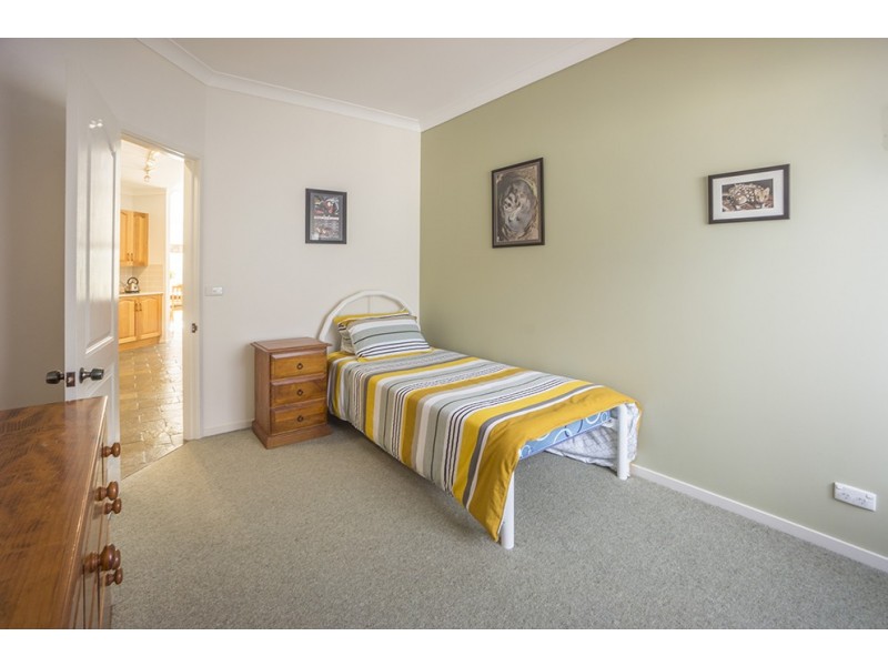 4 Walpole Avenue, Ulladulla NSW 2539