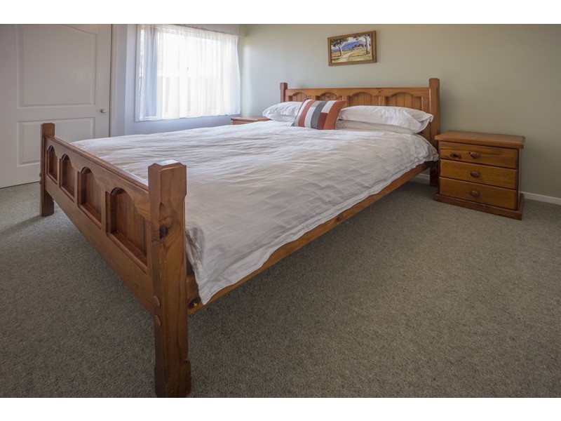 4 Walpole Avenue, Ulladulla NSW 2539