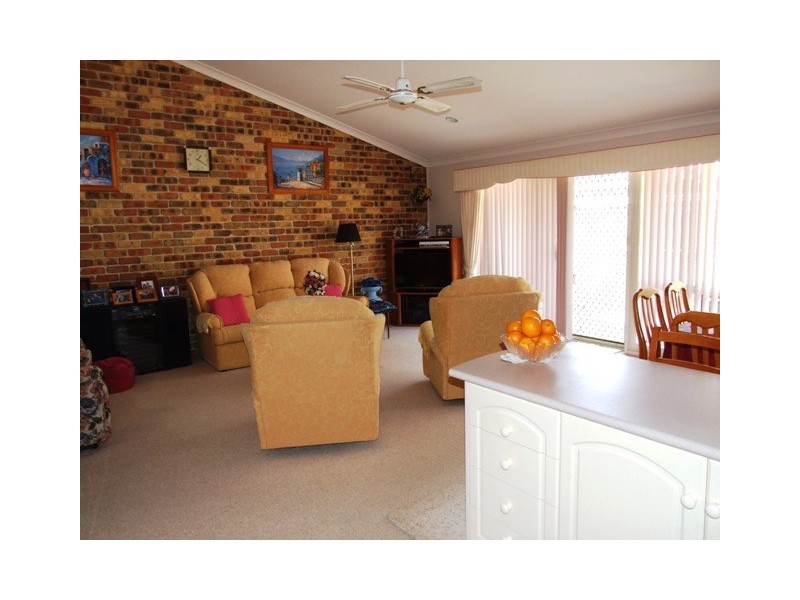 2/64 St Vincent Street, Ulladulla NSW 2539