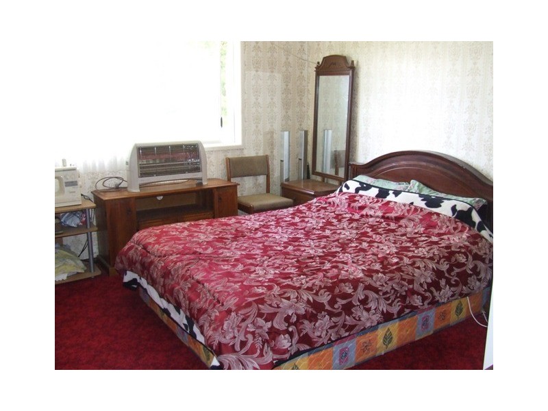 70 Carroll Ave, Mollymook NSW 2539