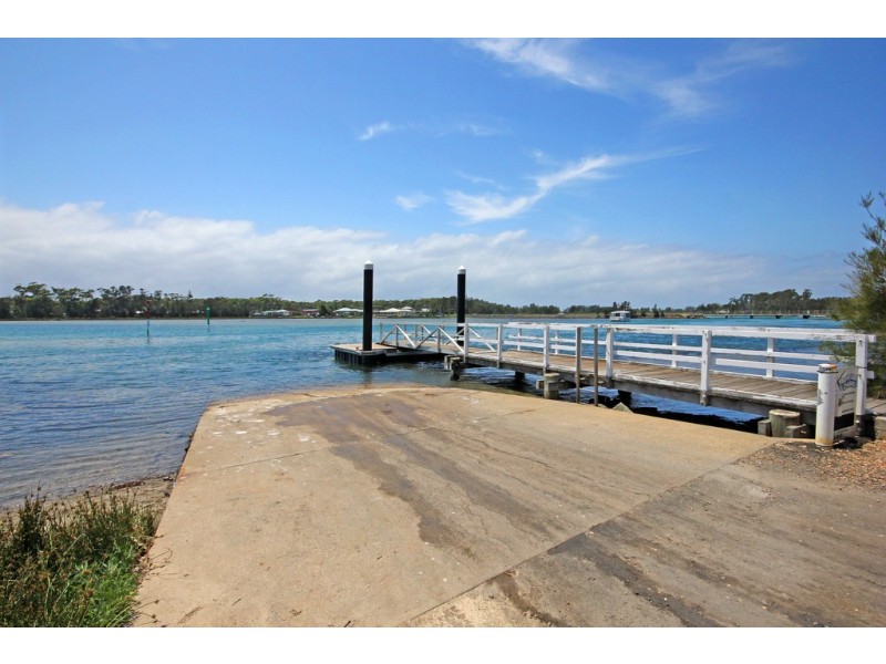 5 Balmoral Road, Burrill Lake NSW 2539