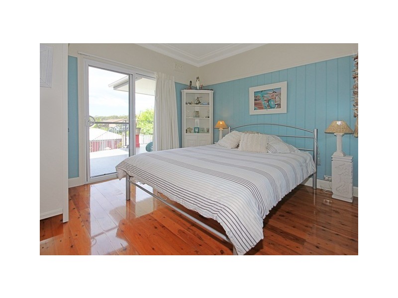 84 Golf Ave, Mollymook NSW 2539