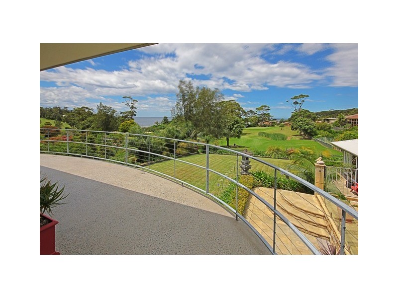 84 Golf Ave, Mollymook NSW 2539