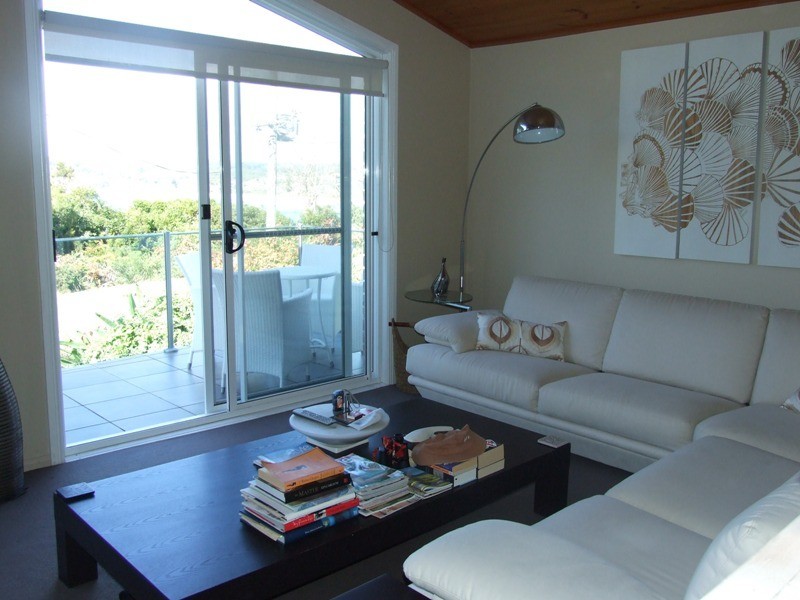 216 Mitchell Pde, Mollymook NSW 2539