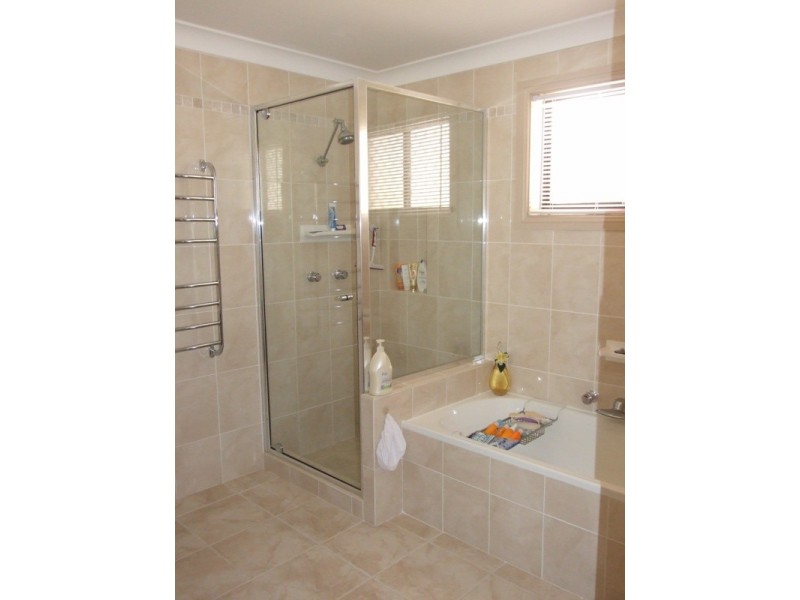 216 Mitchell Pde, Mollymook NSW 2539