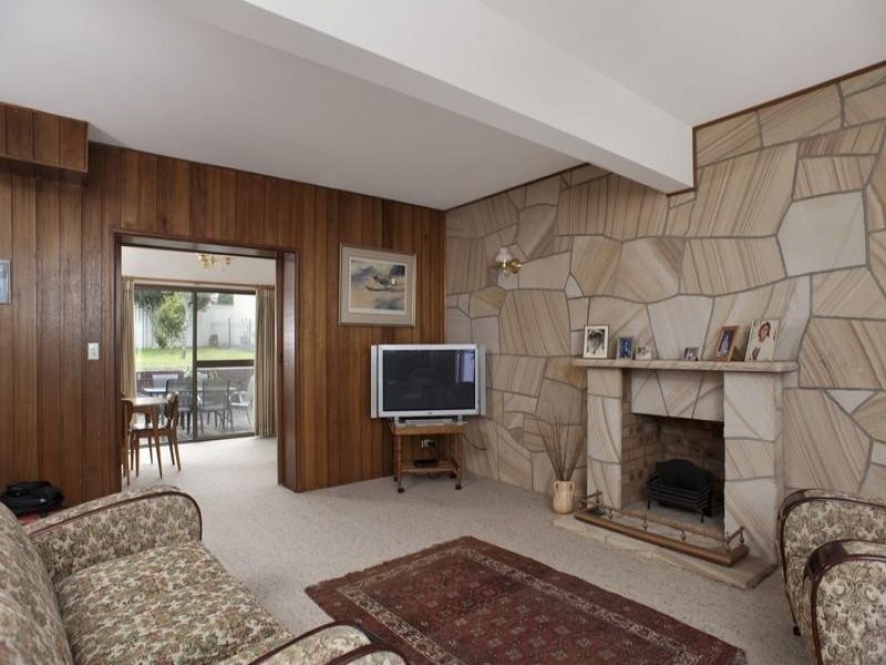 27 Pengana Crescent, Mollymook NSW 2539