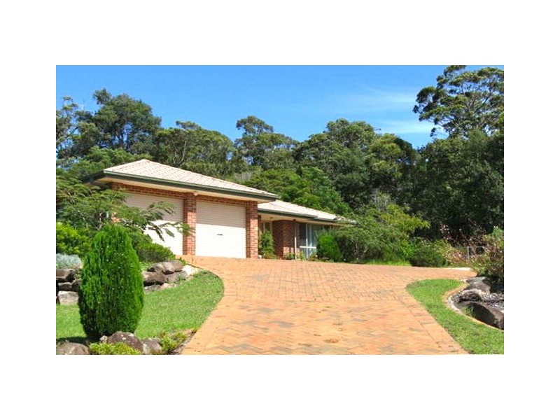 6 Callemondah Close, Narrawallee NSW 2539